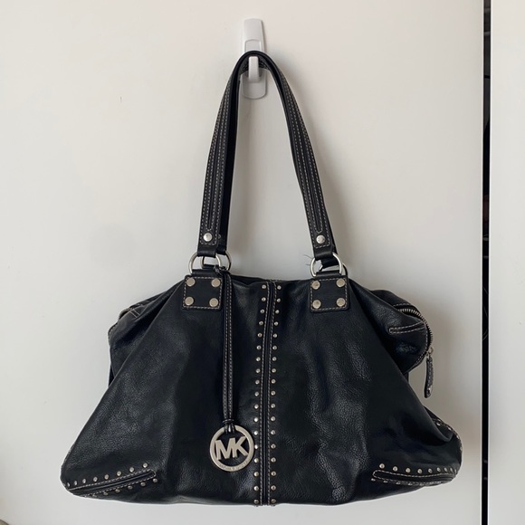 Michael Kors Handbags - Vintage all leather Michael Kors weekender